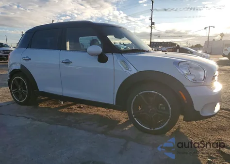 2016 Mini Cooper Countryman z USA, uszkodzony, nr VIN WMWZB3C51GWM33437
